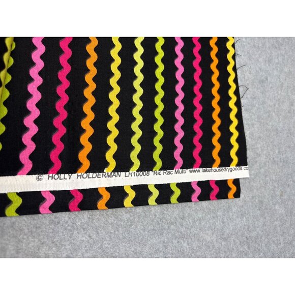 Holly Holderman 1/2 yard x 44” Ric Rac Multi Fabric Cotton - Picture 3 of 9